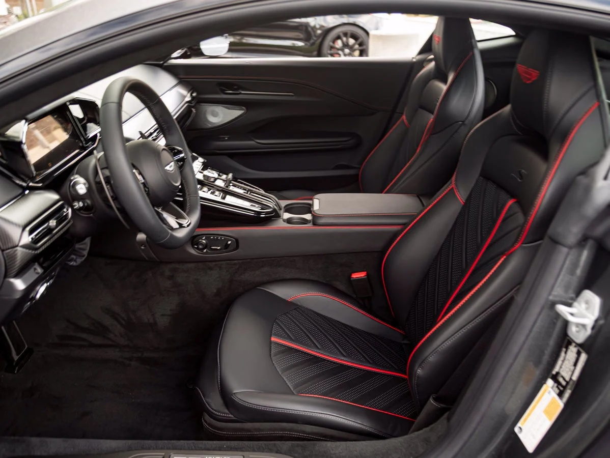 2026 Aston Martin Vantage S (2024 Update), 14/20