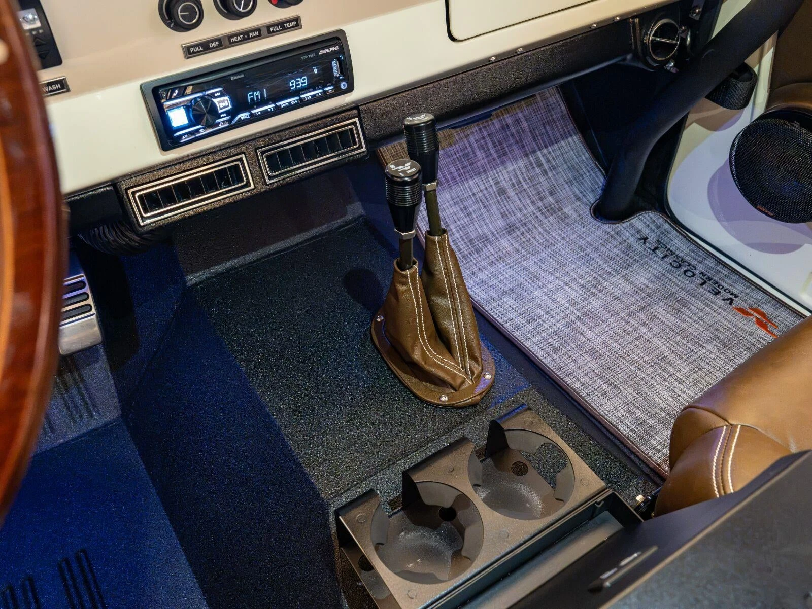 1977 Ford Bronco Velocity Signature Series (1st Generation), 15/20