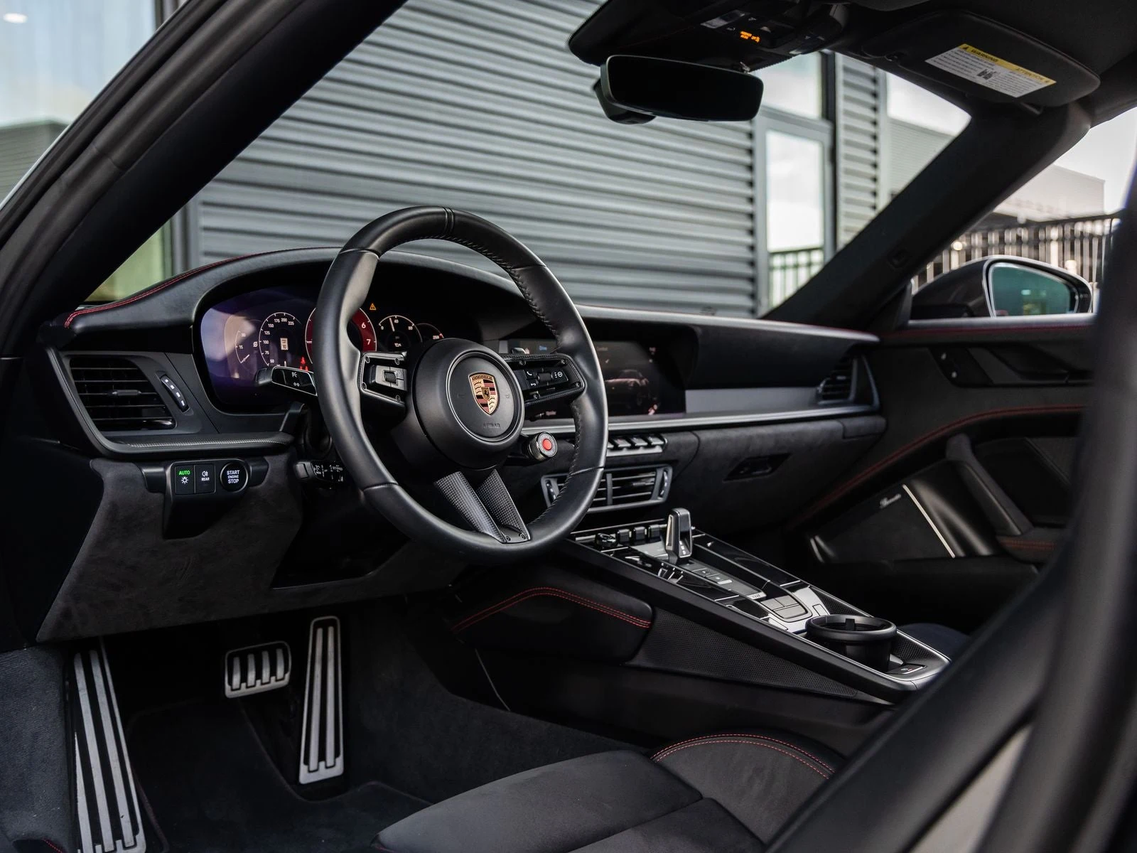 2026 Porsche 911 Carrera 4 GTS Cabriolet (992.2), 4/20