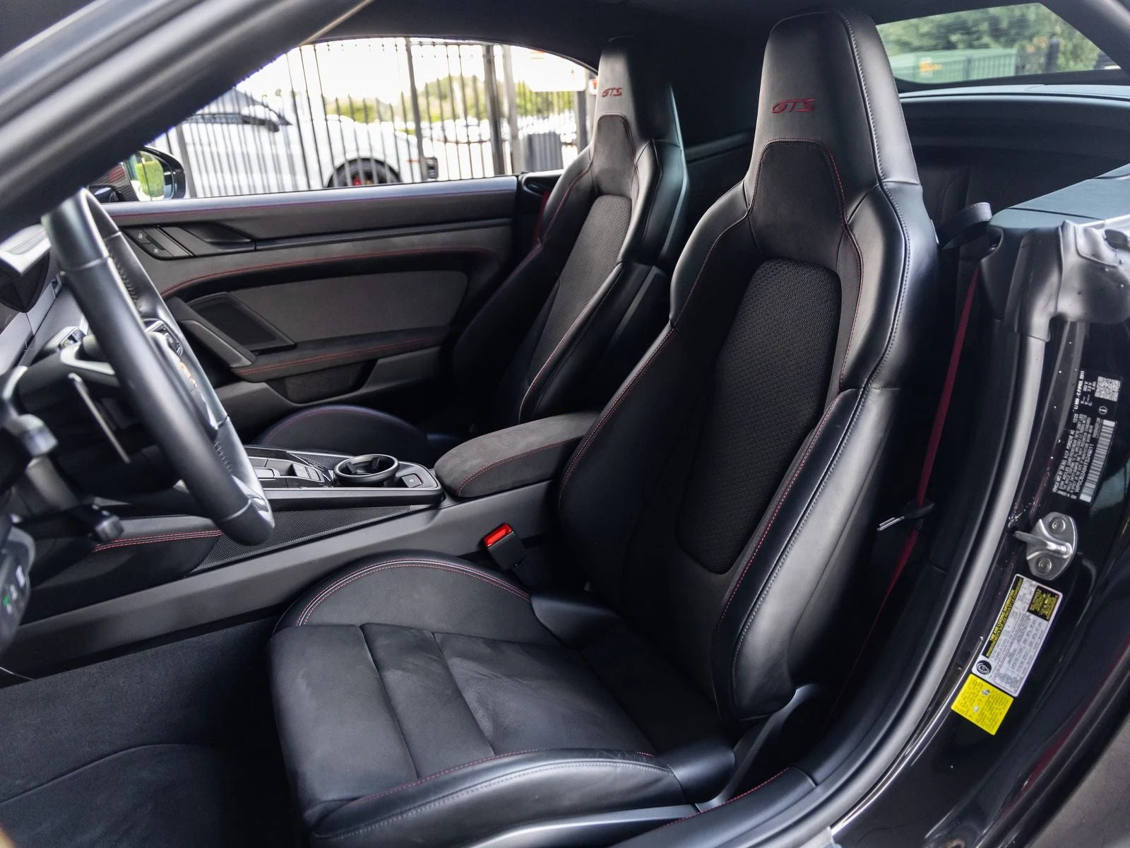 2026 Porsche 911 Carrera 4 GTS Cabriolet (992.2), 5/20