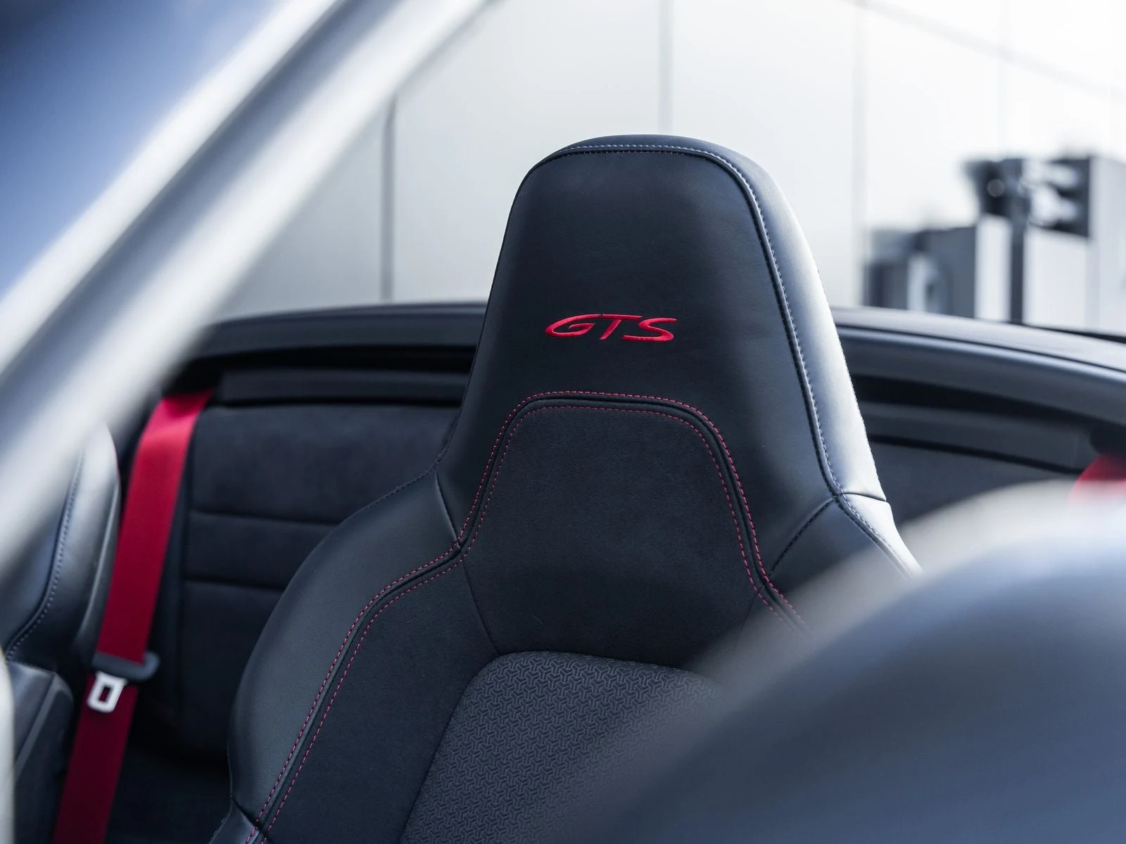2026 Porsche 911 Carrera 4 GTS Cabriolet (992.2), 20/20