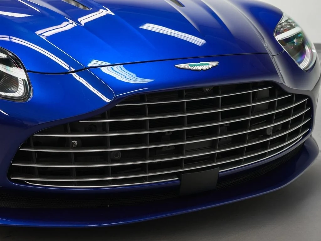 2024 Aston Martin DB12 Coupé, 8/20