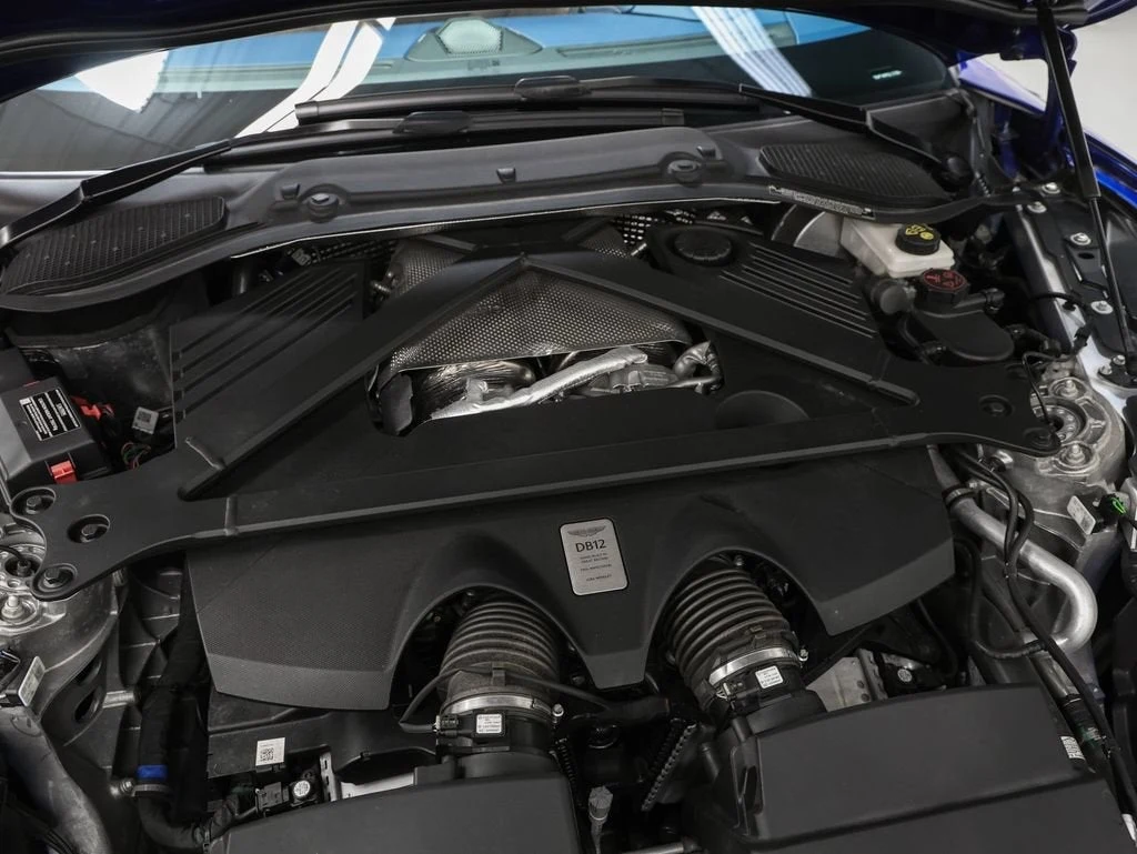2024 Aston Martin DB12 Coupé, 16/20