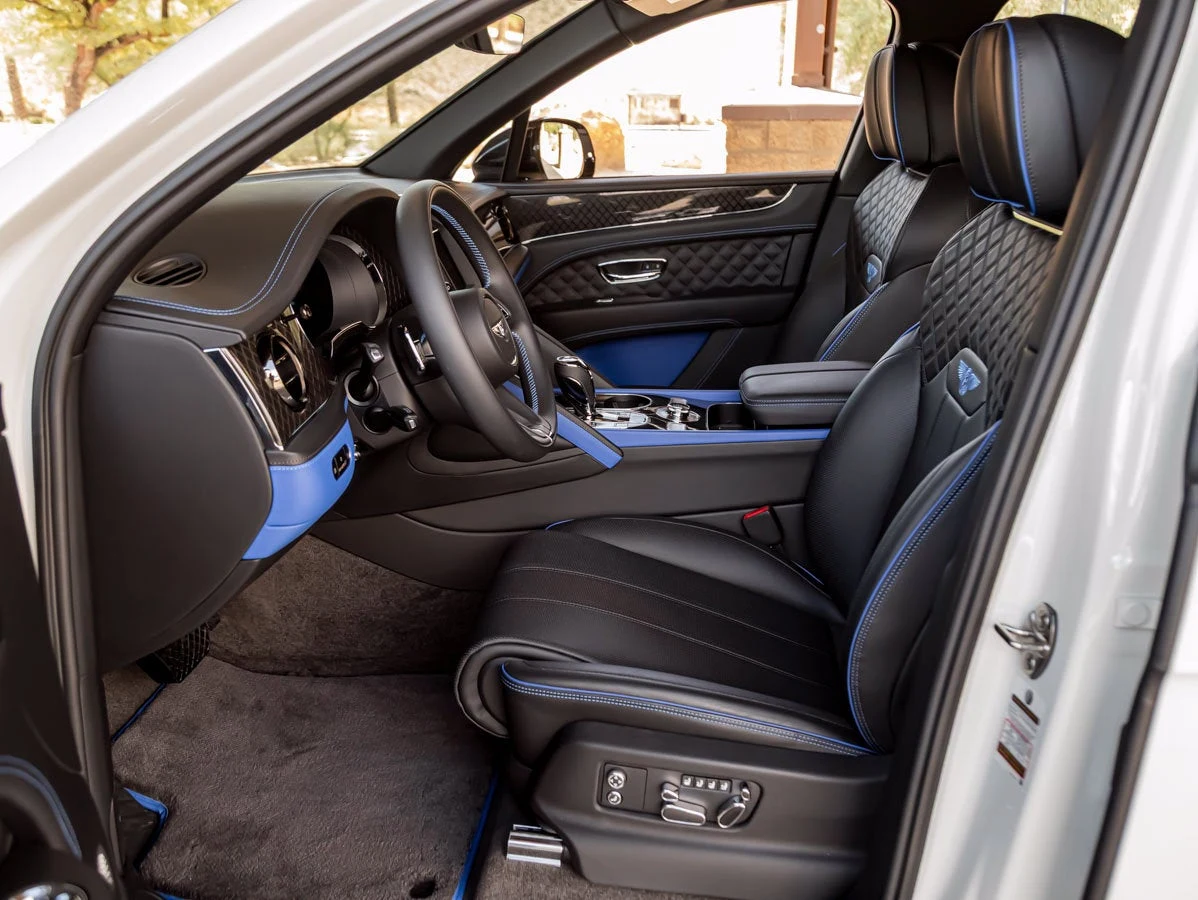 2025 Bentley Bentayga S Black Edition, 17/20