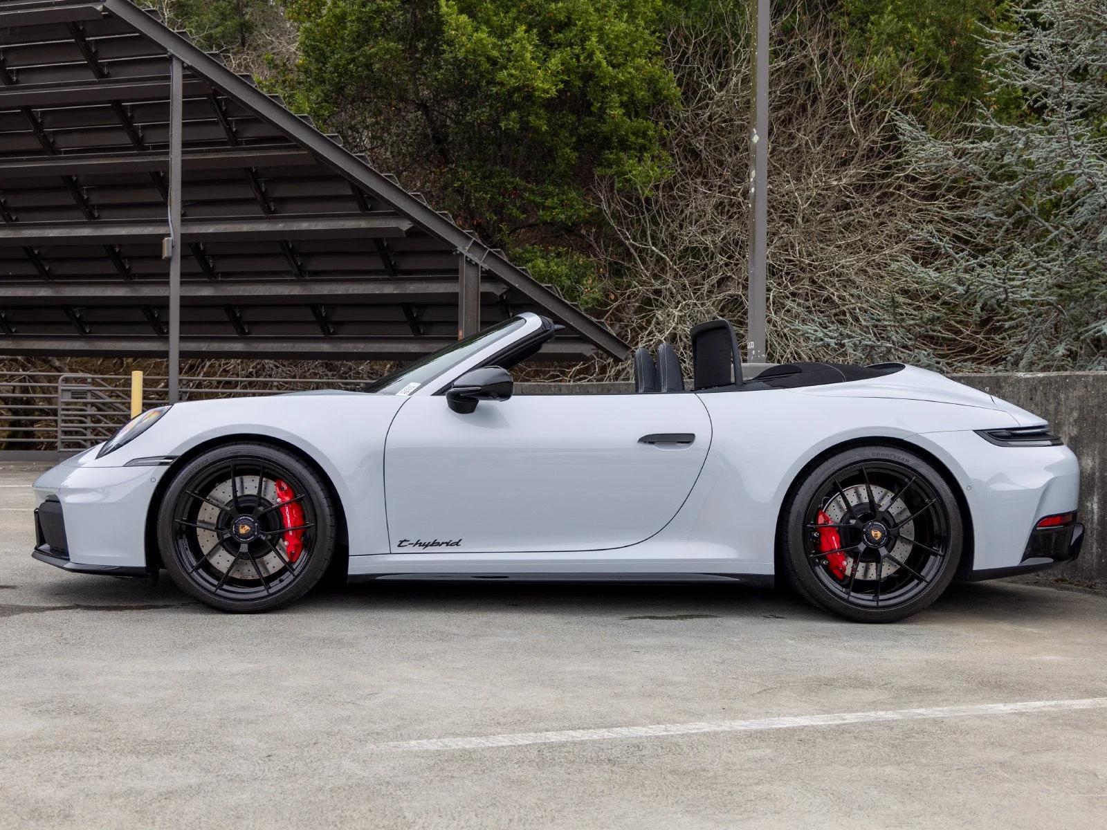 2025 Porsche 911 Carrera GTS Cabriolet (992.2), 2/20