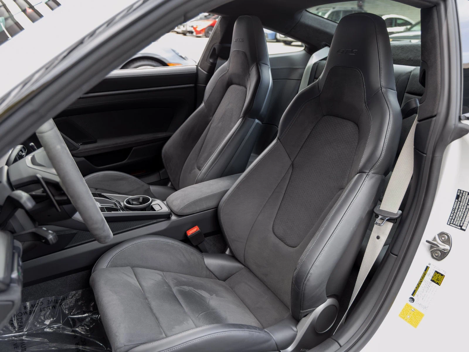 2025 Porsche 911 Carrera 4 GTS (992.2), 5/20