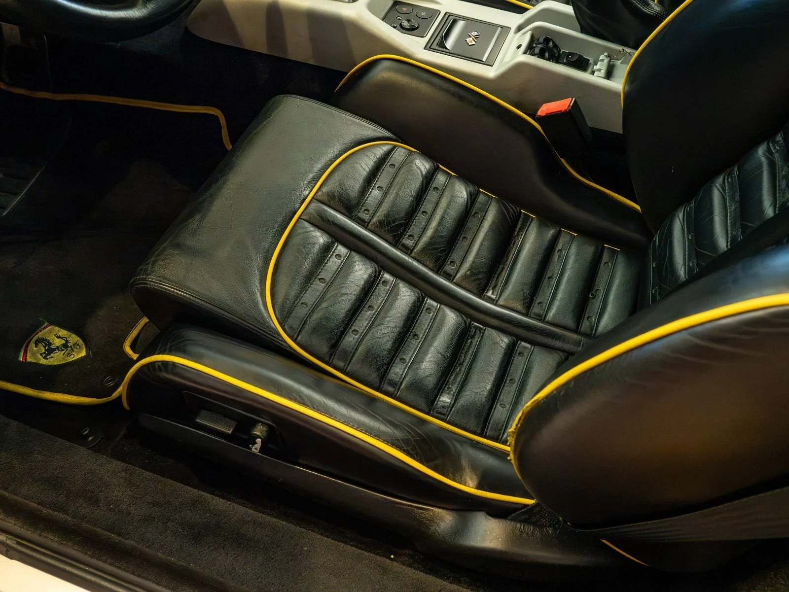 2001 Ferrari 360 Modena Berlinetta, 12/20