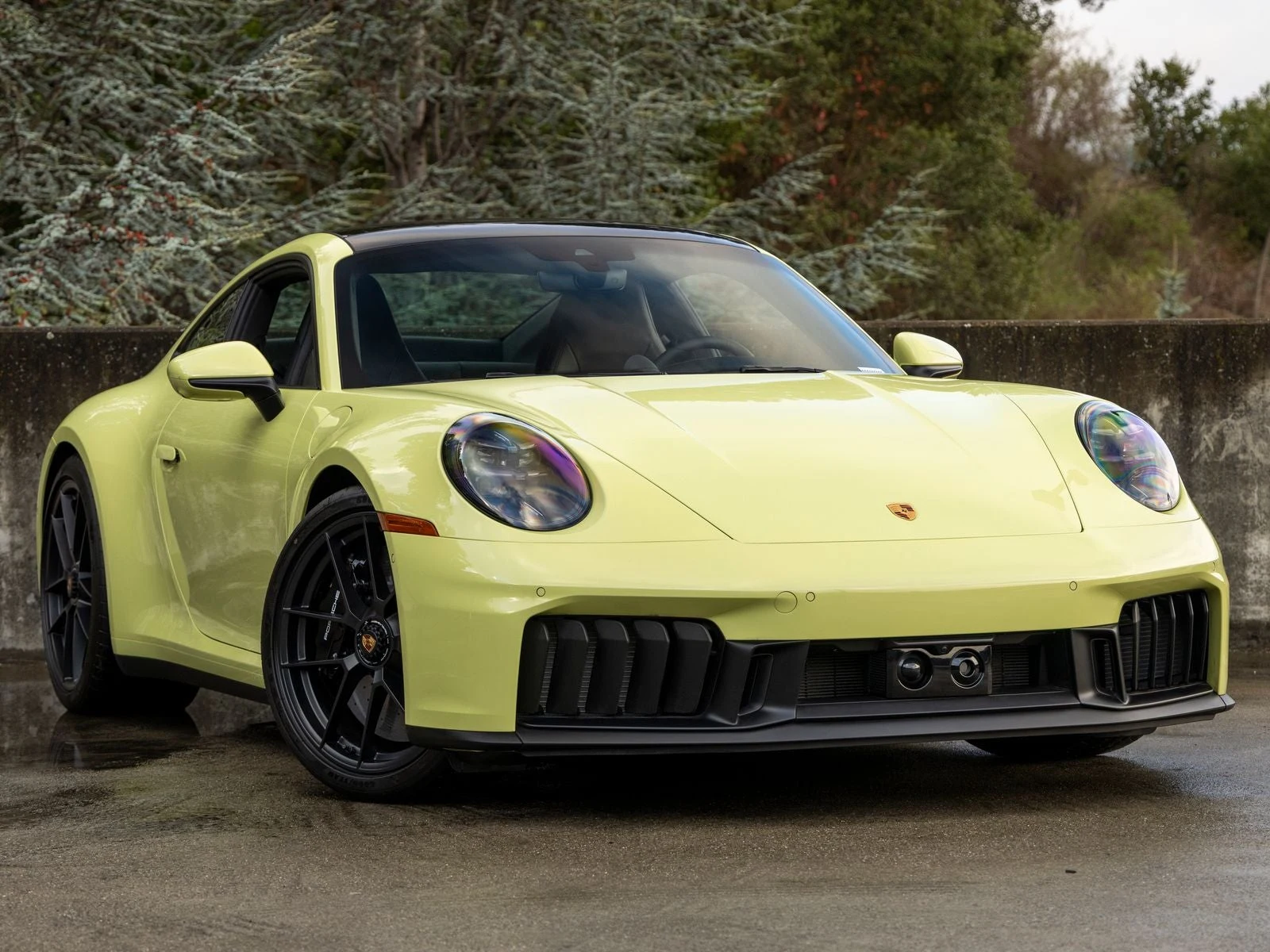 2025 Porsche 911 Carrera GTS (992.2), 6/20