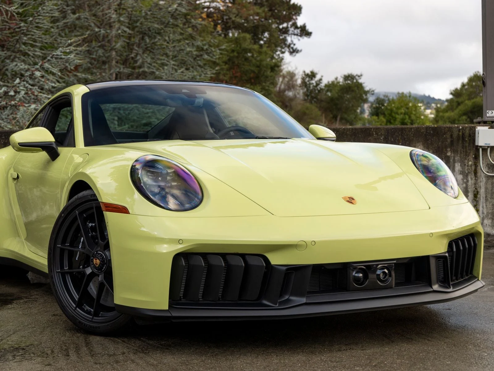 2025 Porsche 911 Carrera GTS (992.2), 8/20