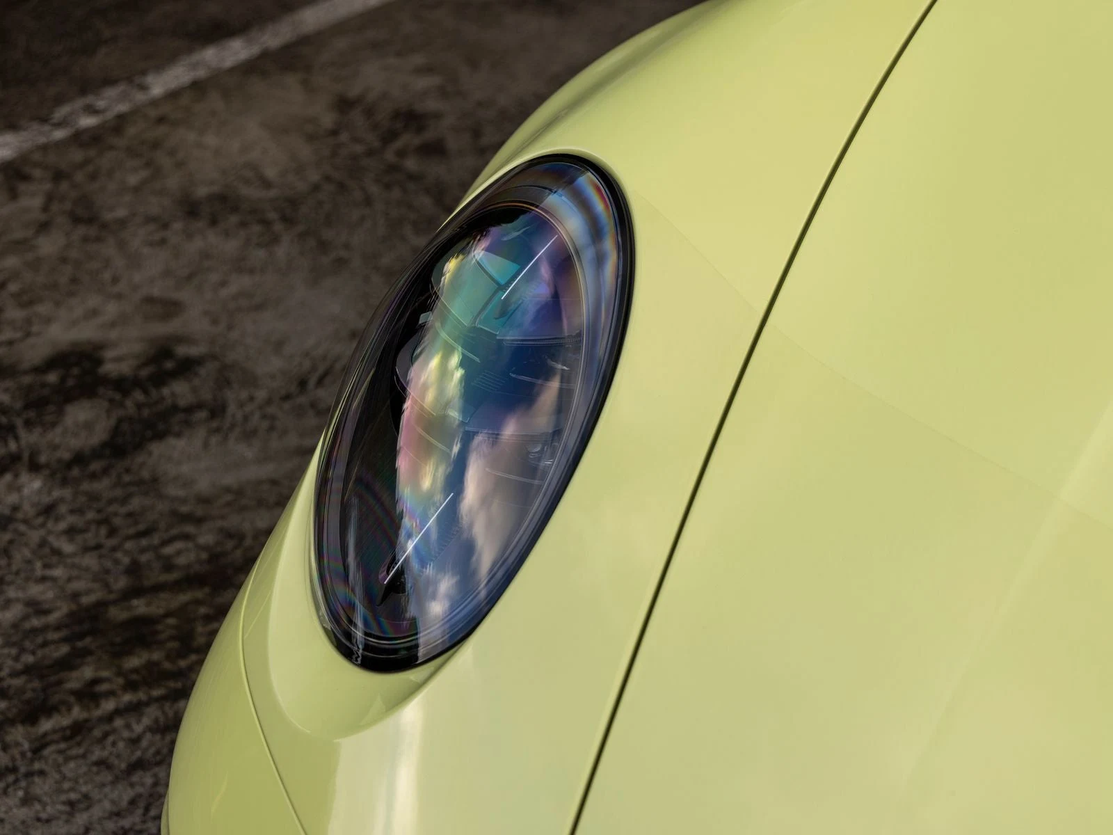 2025 Porsche 911 Carrera GTS (992.2), 13/20