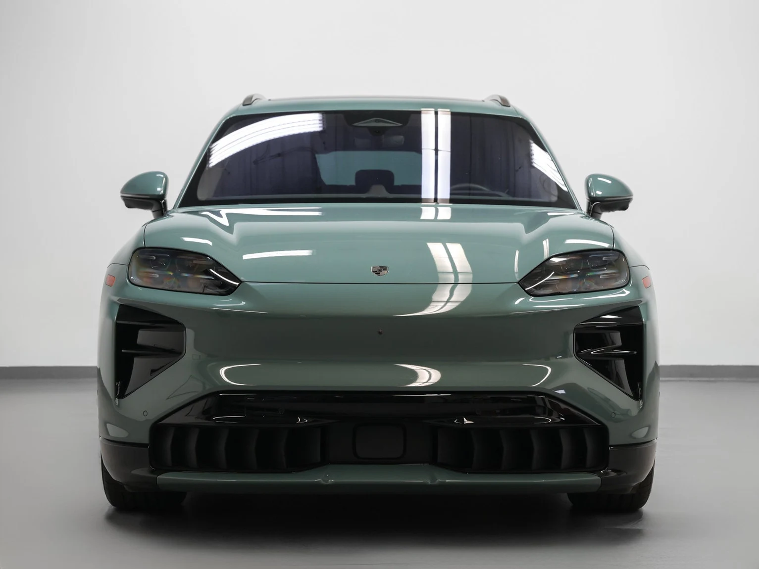 2026 Porsche Cayenne Turbo Electric (E4), 7/20