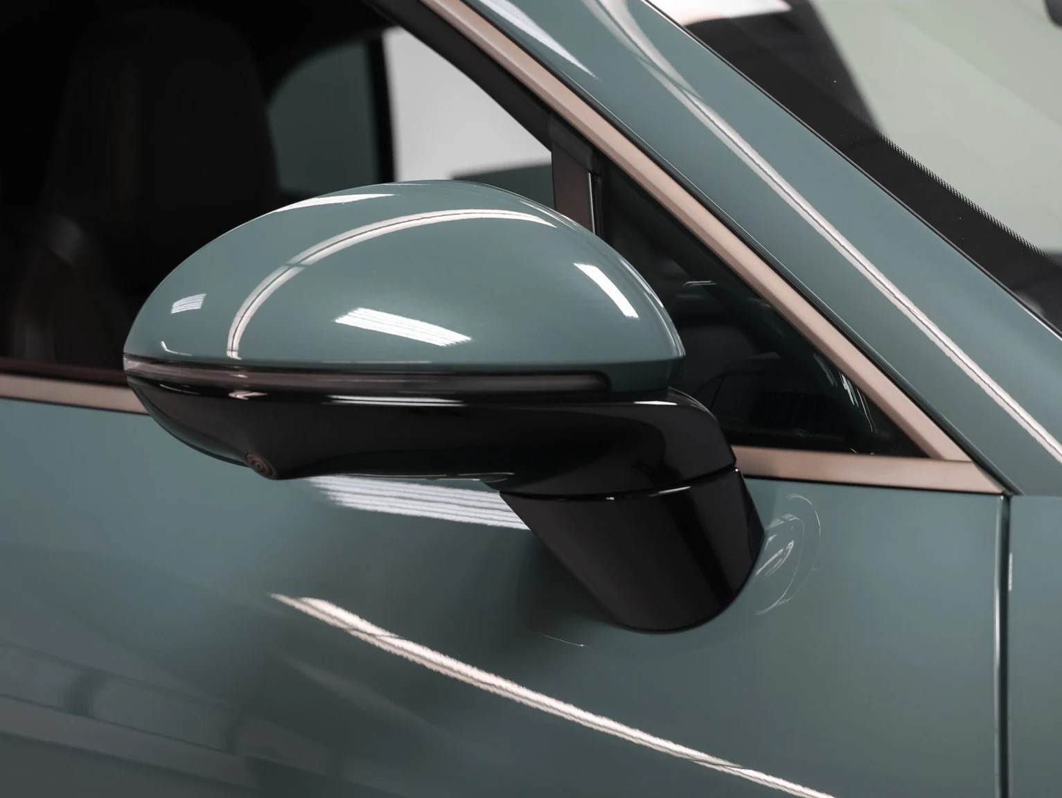2026 Porsche Cayenne Turbo Electric (E4), 13/20