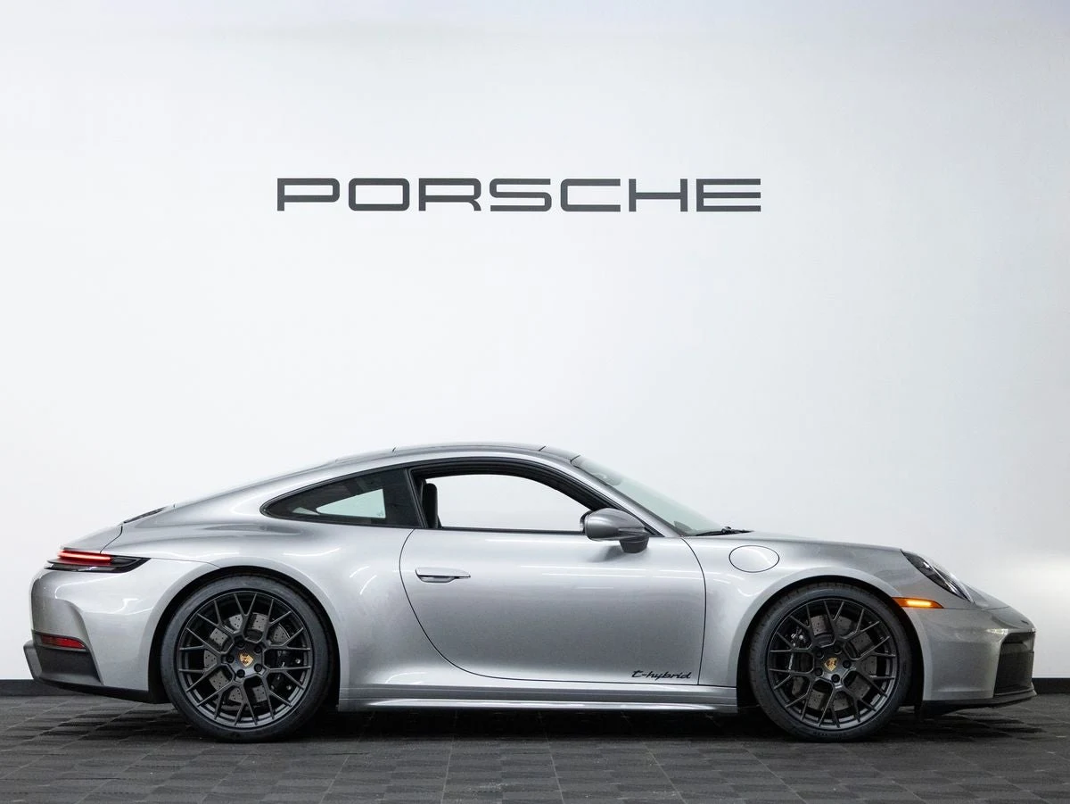 2026 Porsche 911 Carrera GTS (992.2), 8/20