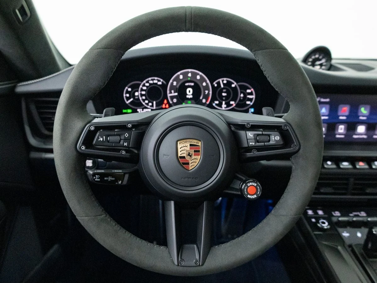 2026 Porsche 911 Carrera GTS (992.2), 19/20