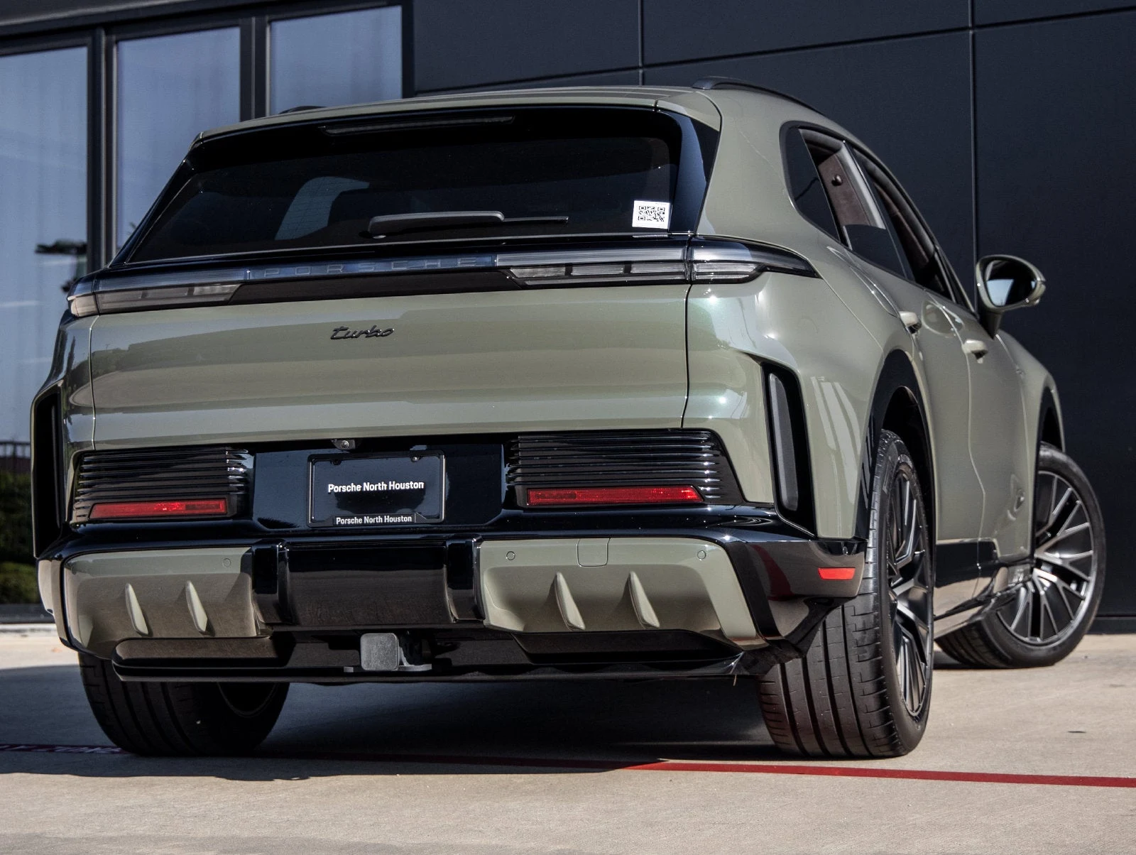 2026 Porsche Cayenne Turbo Electric (E4), 11/20