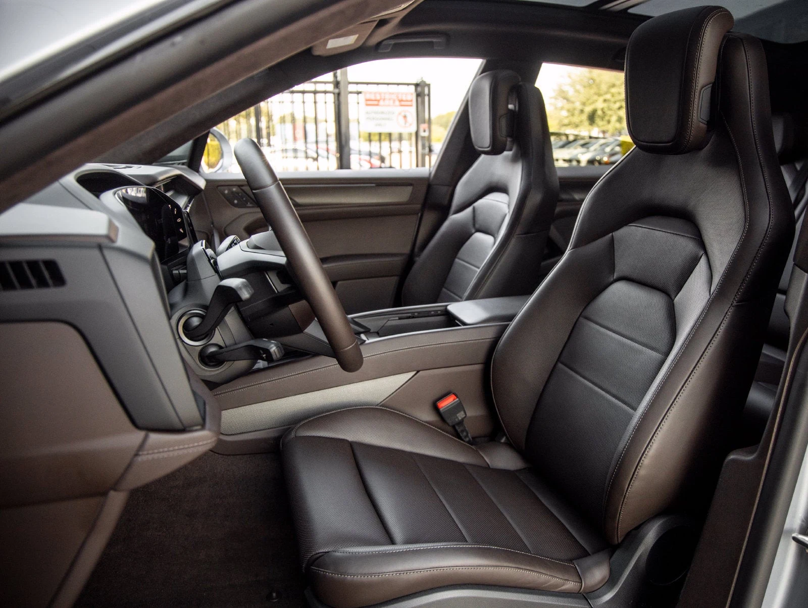 2026 Porsche Cayenne Turbo Electric (E4), 5/20