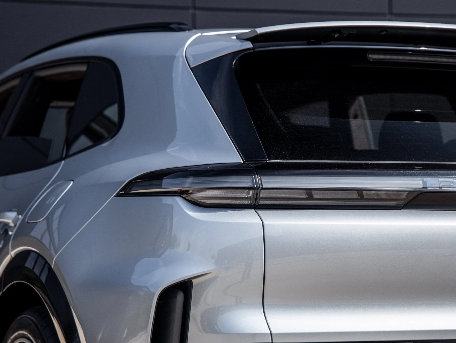 2026 Porsche Cayenne Turbo Electric (E4), 14/20