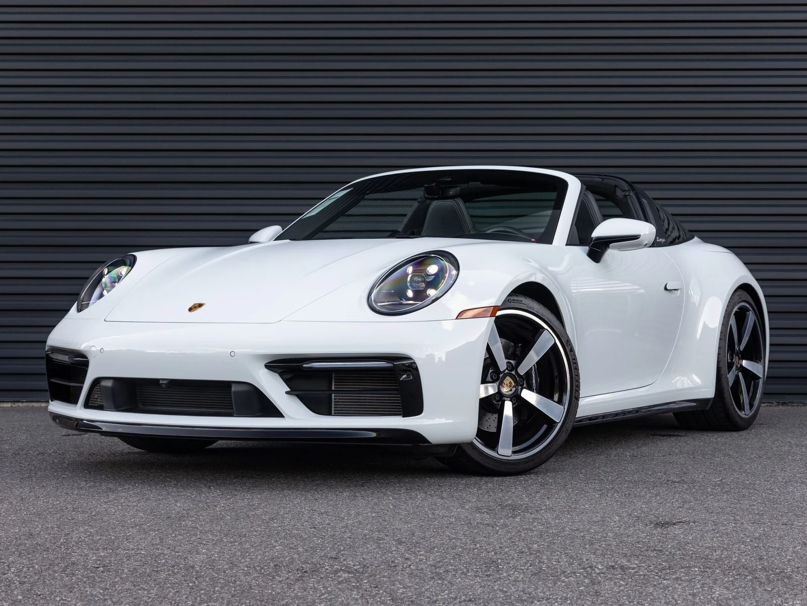 Porsche 911 Targa 4S (992.1) · white · Indigo Auto Group