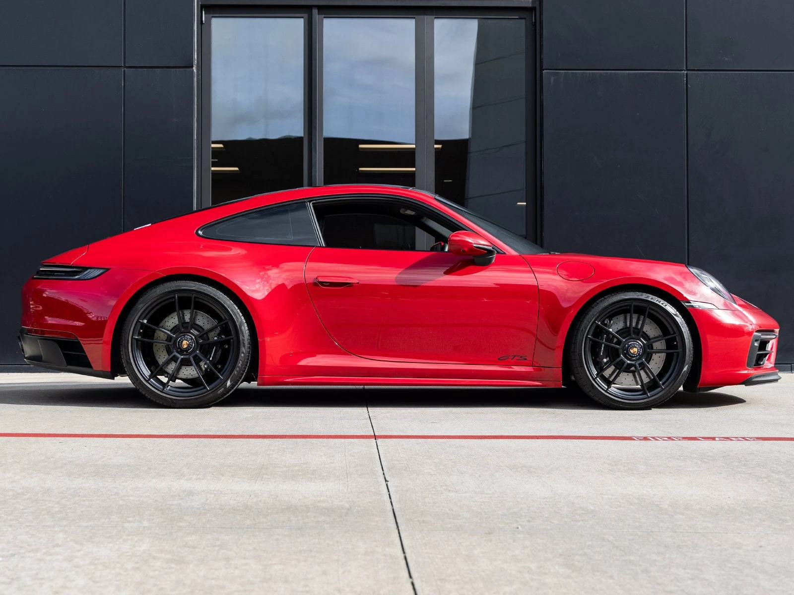 2024 Porsche 911 Carrera GTS (992.1), 12/20