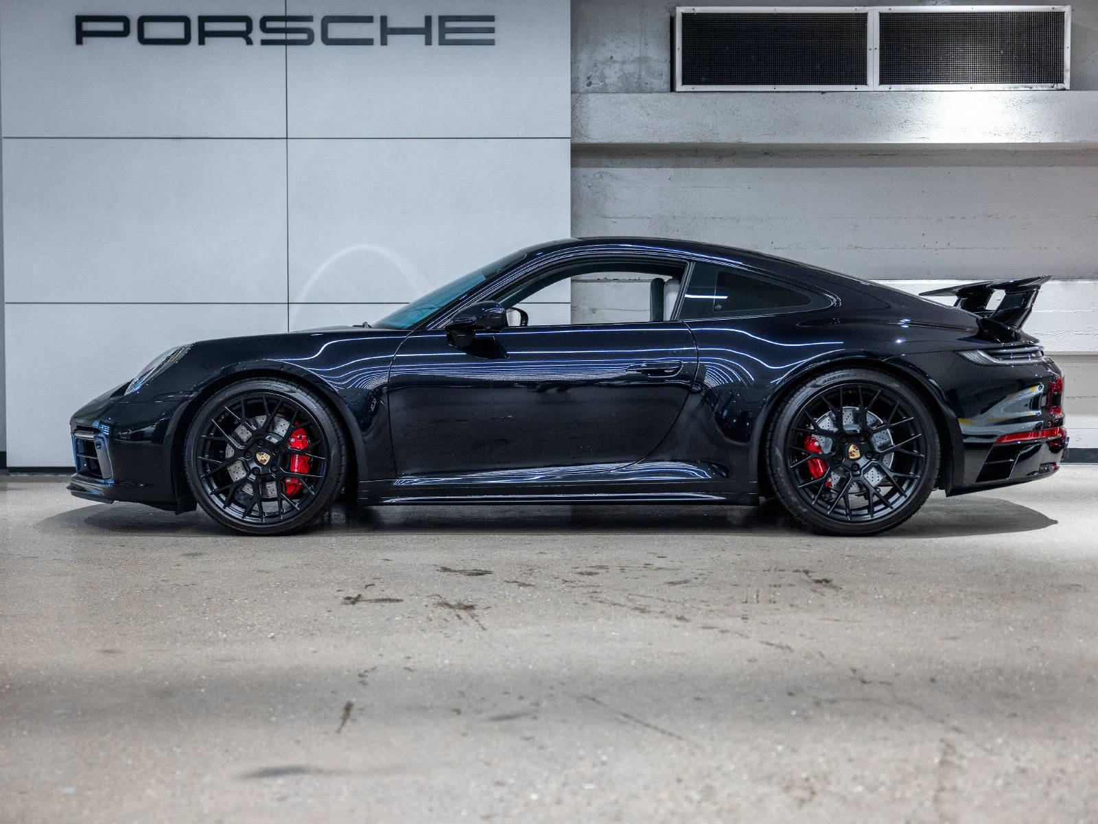 2024 Porsche 911 Carrera S (992.1), 2/20