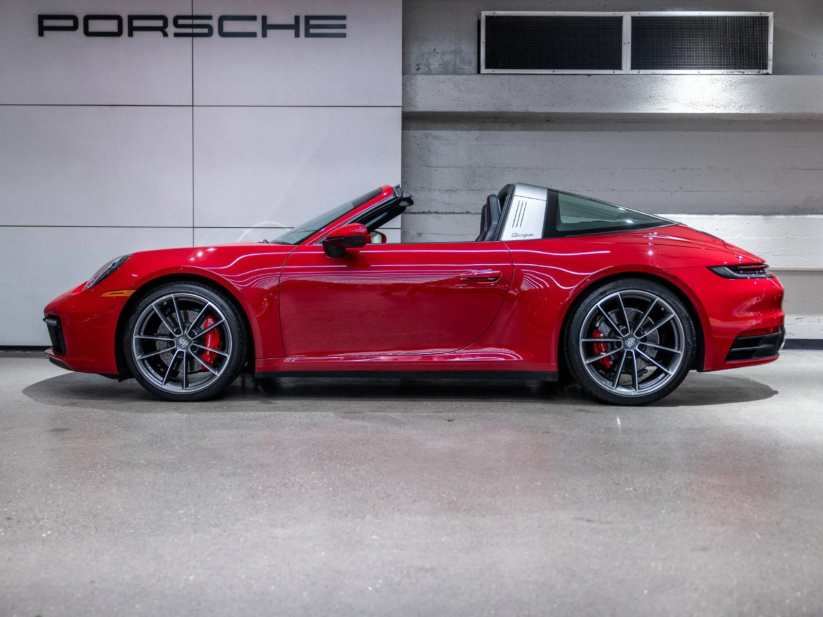 2021 Porsche 911 Targa 4S (992.1), 2/20