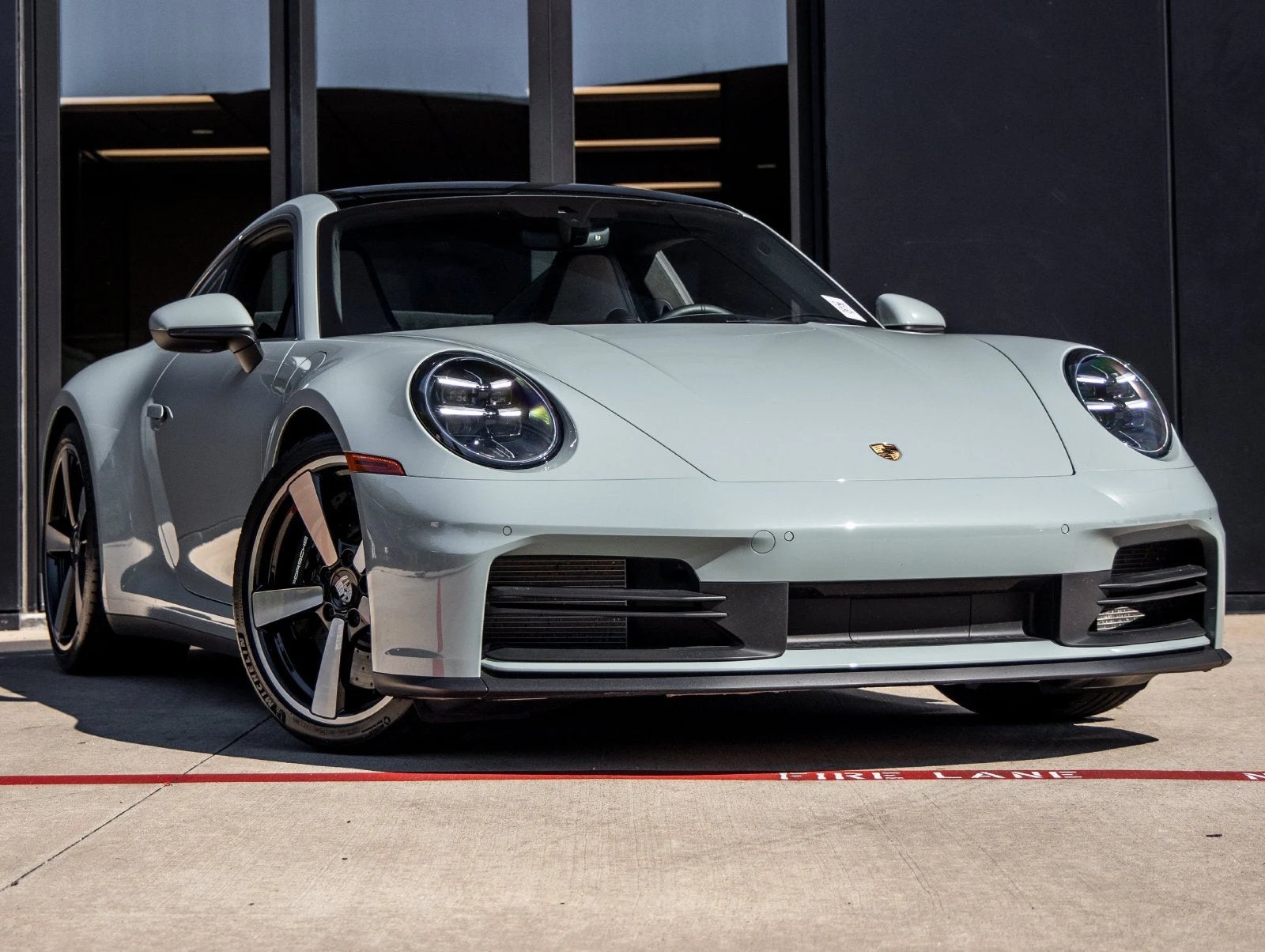 2025 Porsche 911 Carrera S (992.2), 6/20