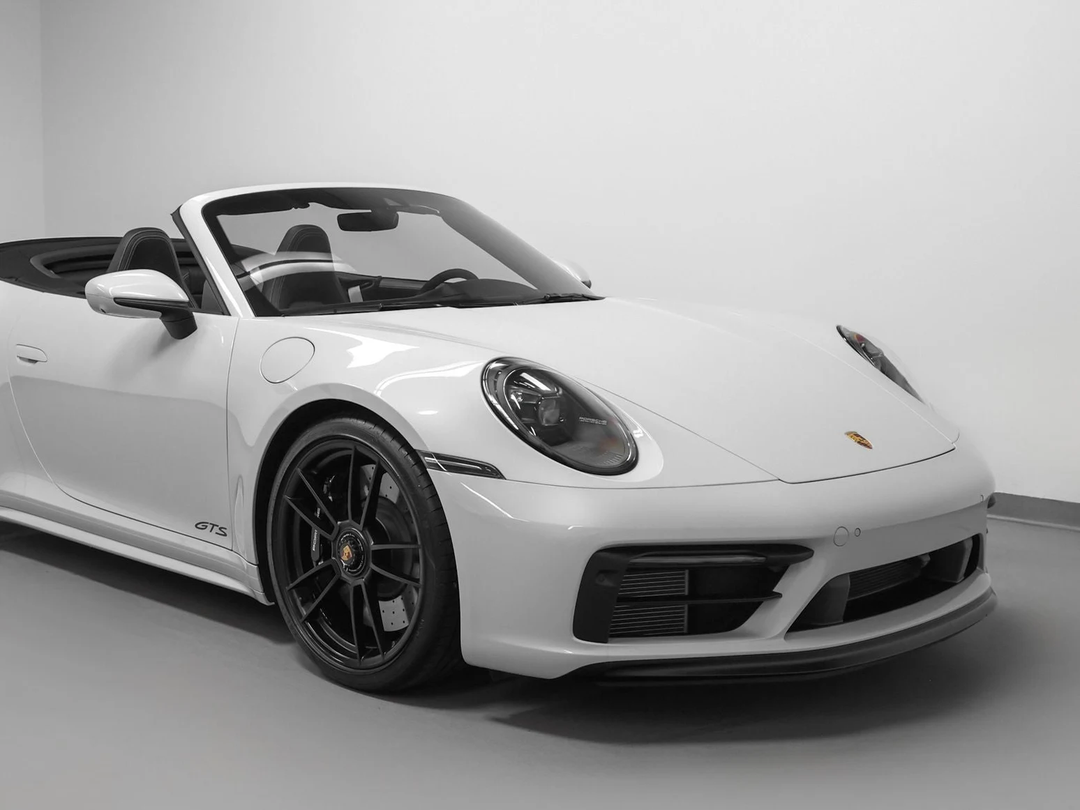 2023 Porsche 911 Carrera GTS Cabriolet (992.1), 10/20