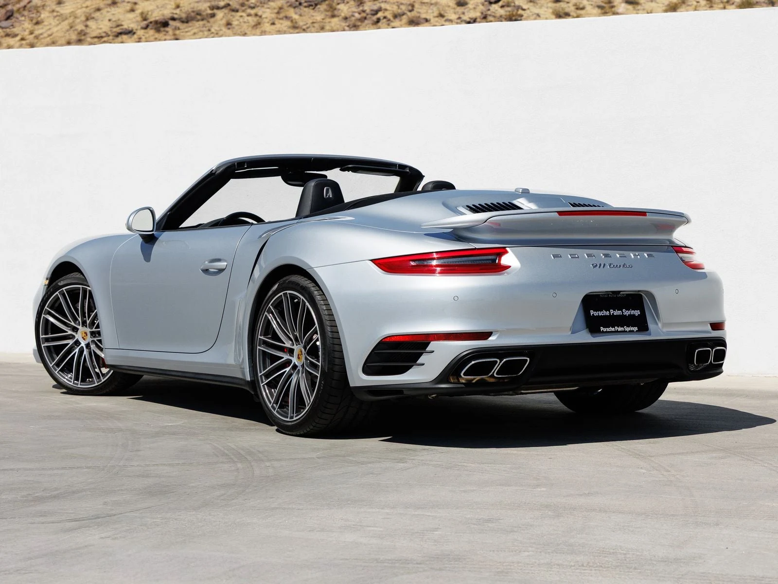 2017 Porsche 911 Turbo Cabriolet (991.2), 3/20