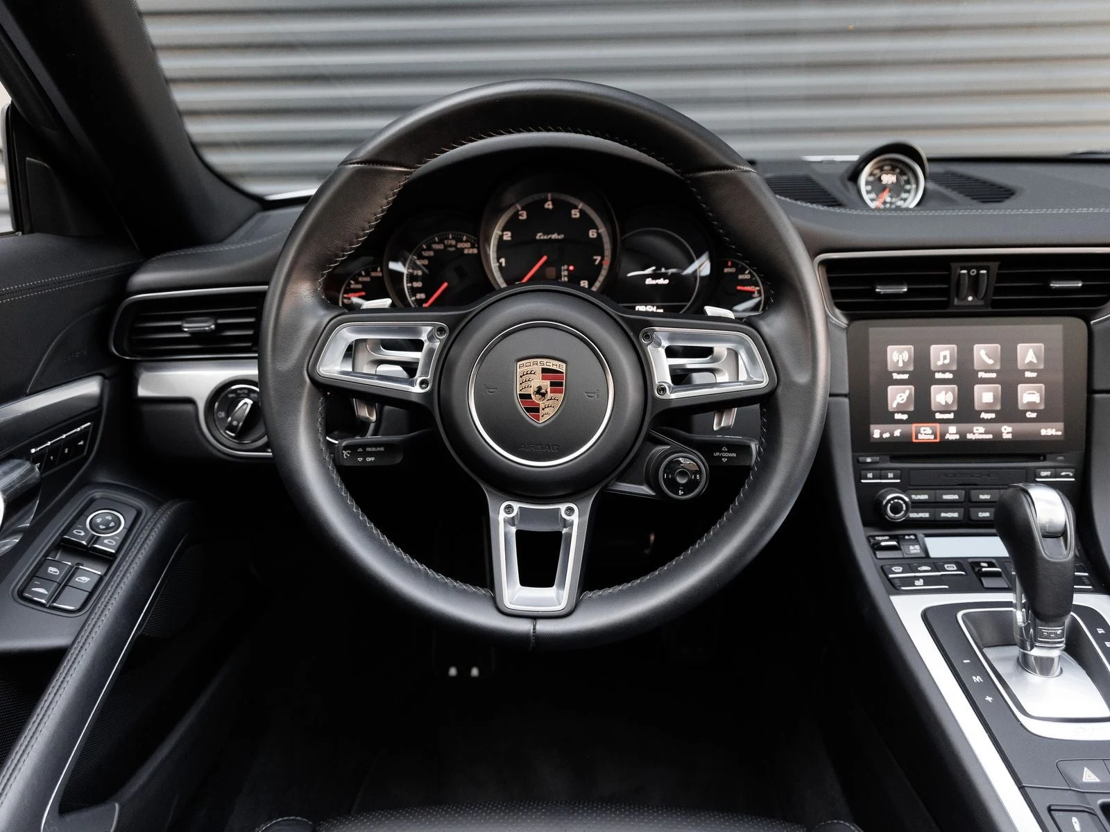 2017 Porsche 911 Turbo Cabriolet (991.2), 17/20