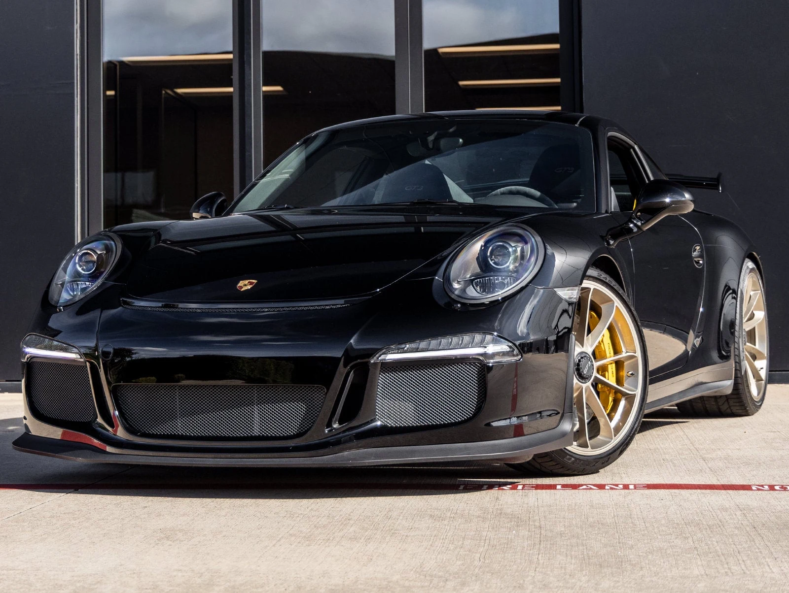 Porsche 911 GT3 (991.1) · black · Indigo Auto Group
