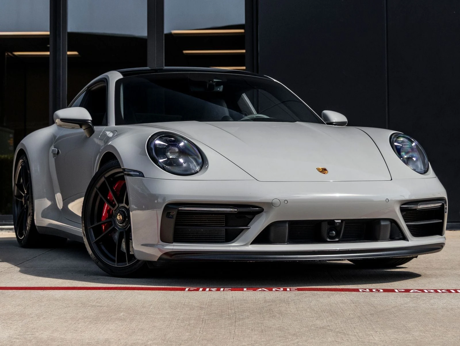 2022 Porsche 911 Carrera 4 GTS (992.1), 6/20
