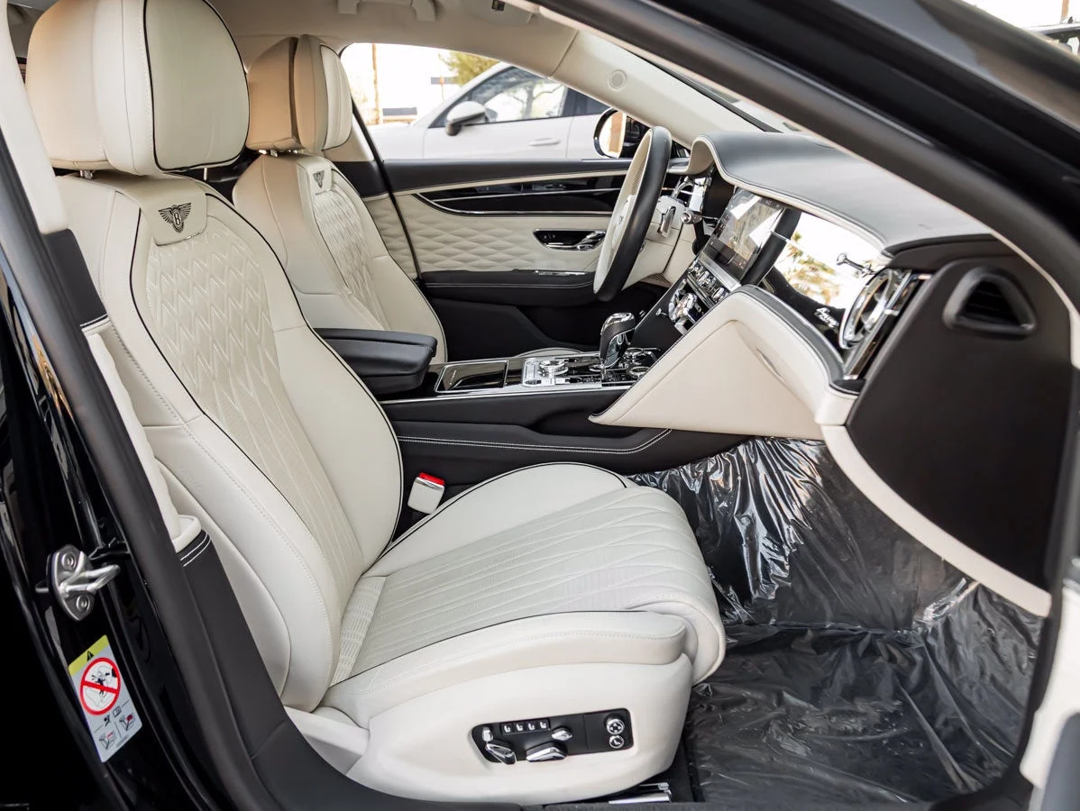2023 Bentley Flying Spur Azure V8 (3rd Generation), 2/20