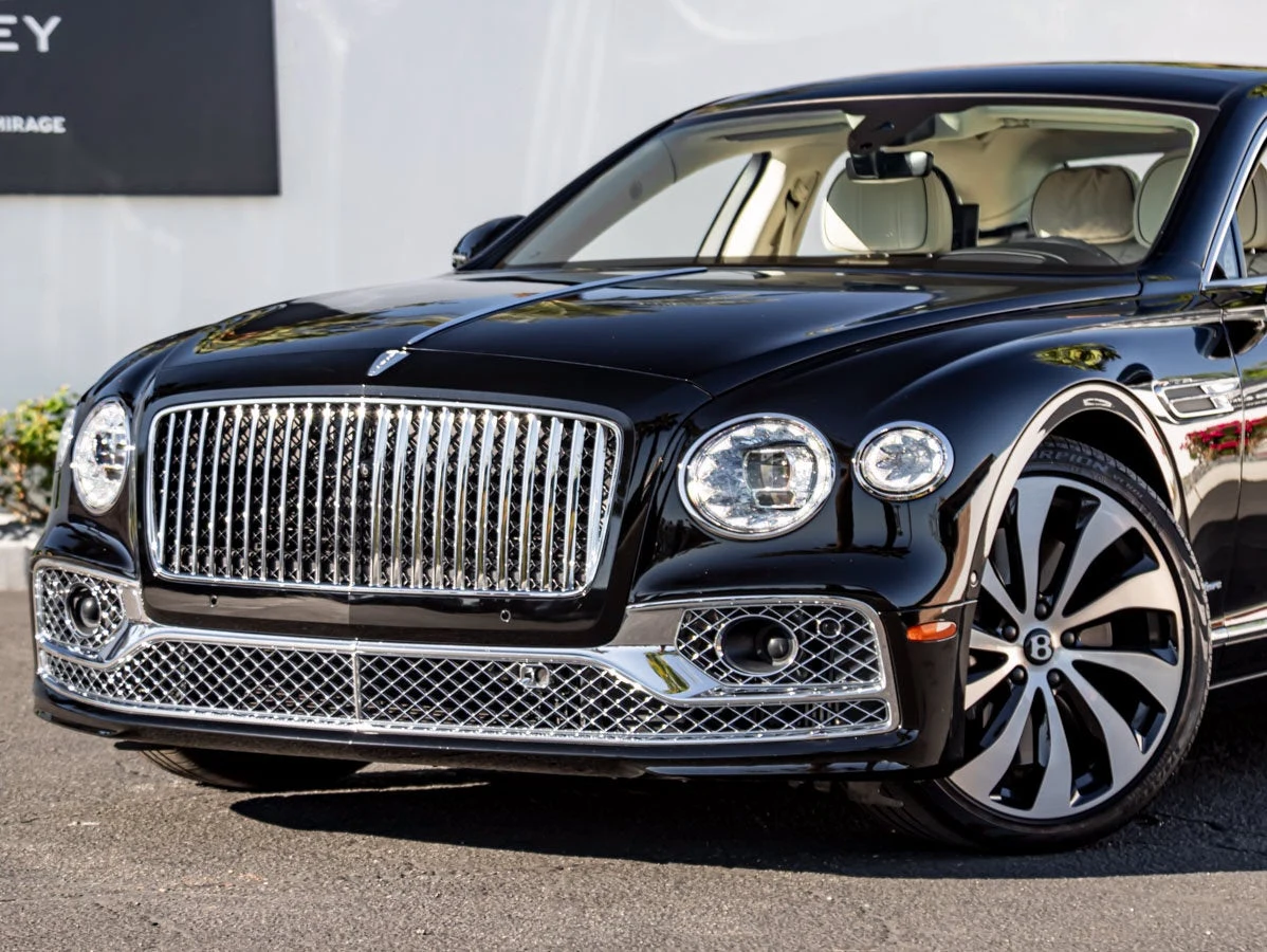 2023 Bentley Flying Spur Azure V8 (3rd Generation), 8/20
