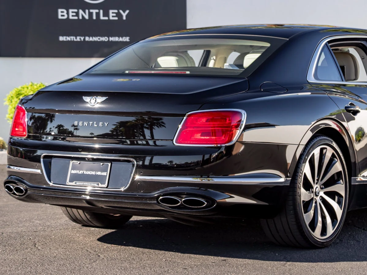 2023 Bentley Flying Spur Azure V8 (3rd Generation), 12/20