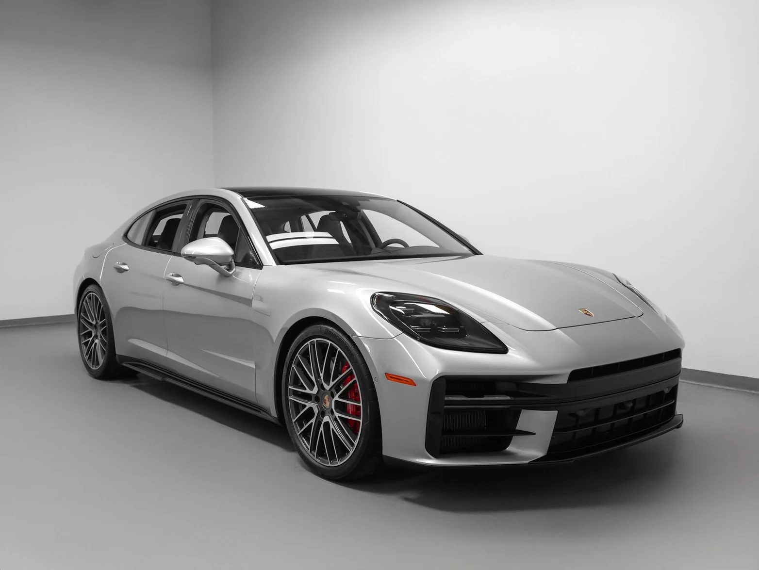 2026 Porsche Panamera GTS (976), 9/20