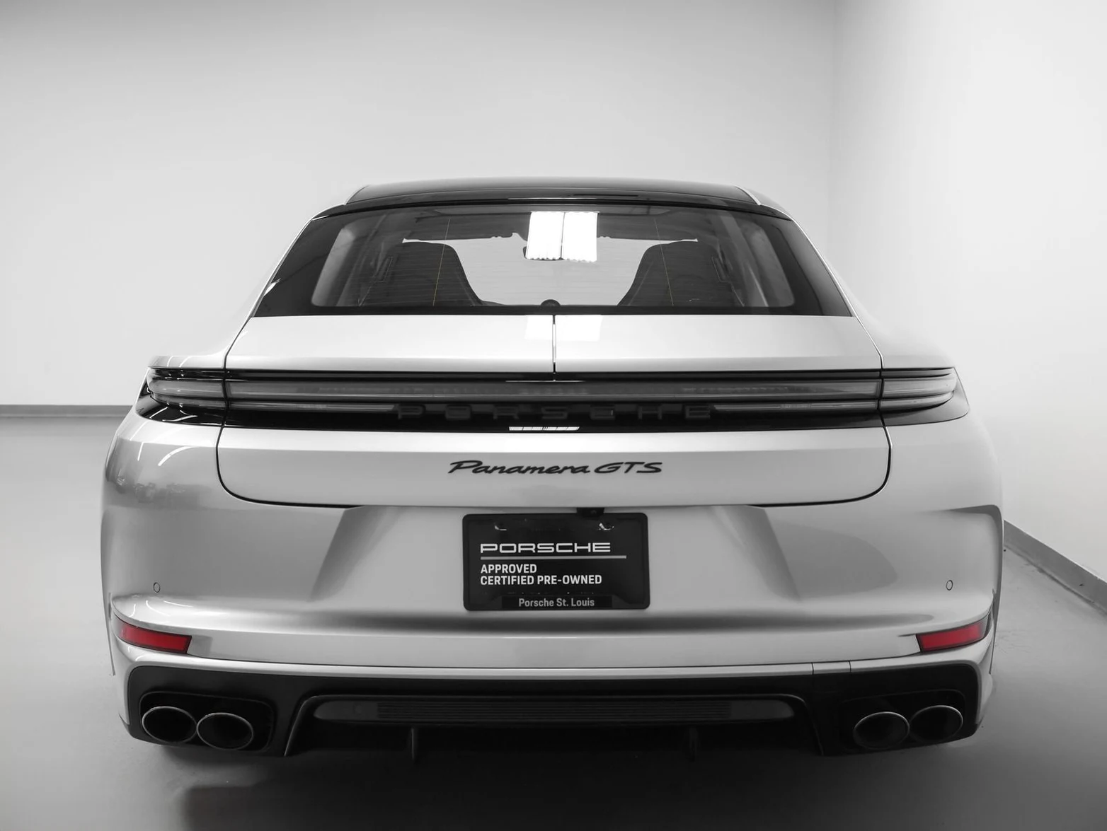 2026 Porsche Panamera GTS (976), 10/20