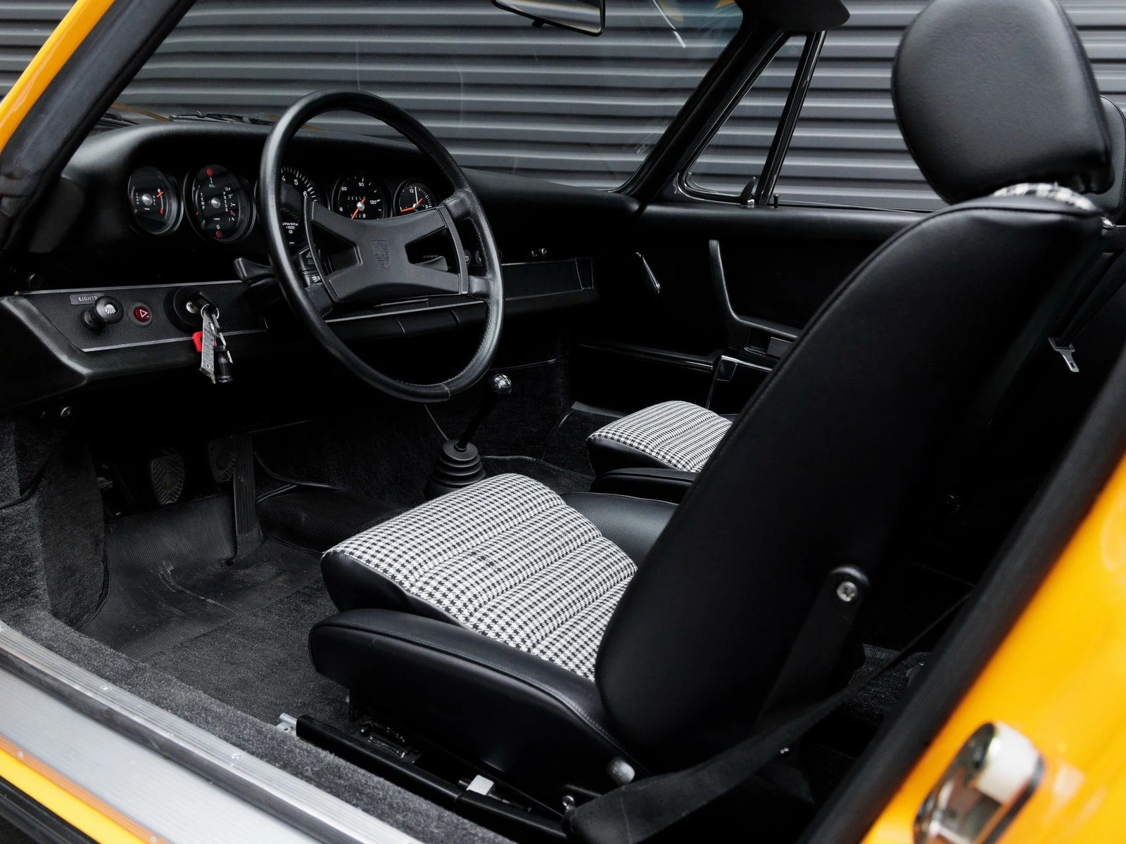 1973 Porsche 911 E 2.4 Targa, 4/20