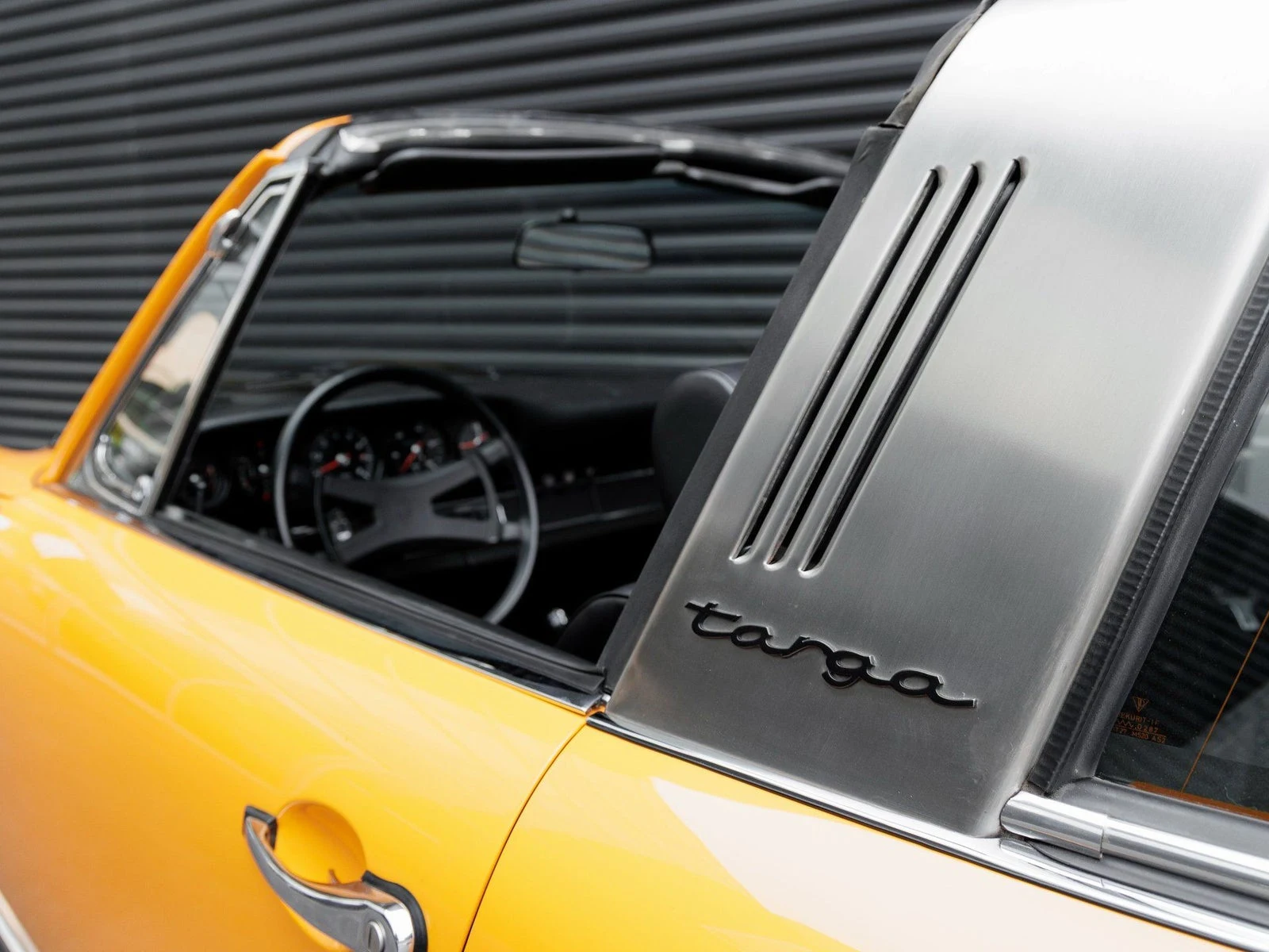 1973 Porsche 911 E 2.4 Targa, 17/20