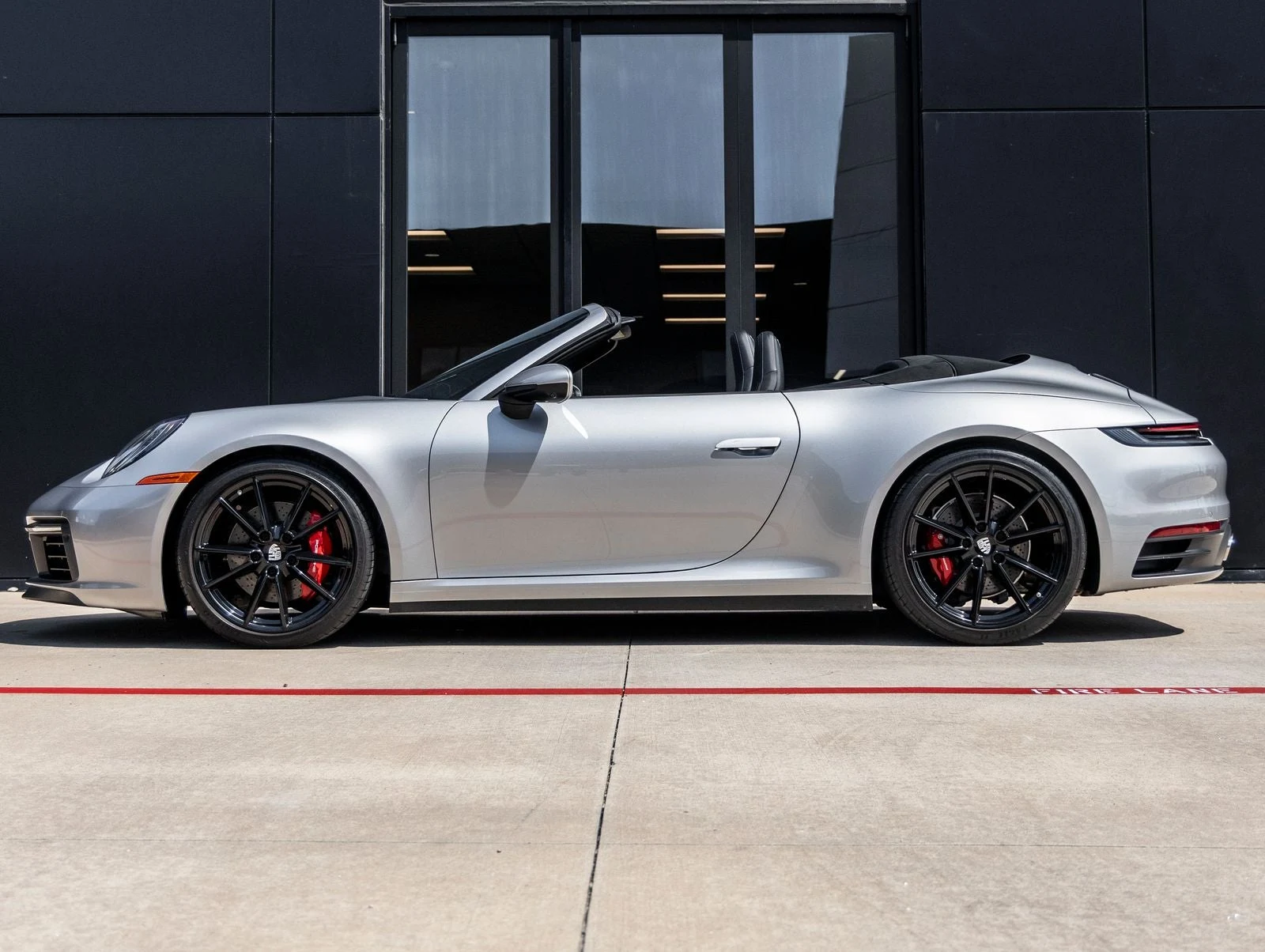 2023 Porsche 911 Carrera S Cabriolet (992.1), 2/20