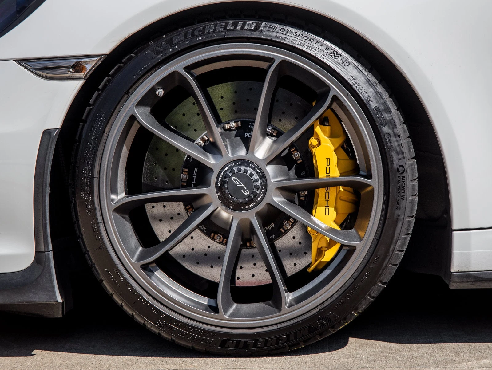 2014 Porsche 911 GT3 (991.1), 17/20