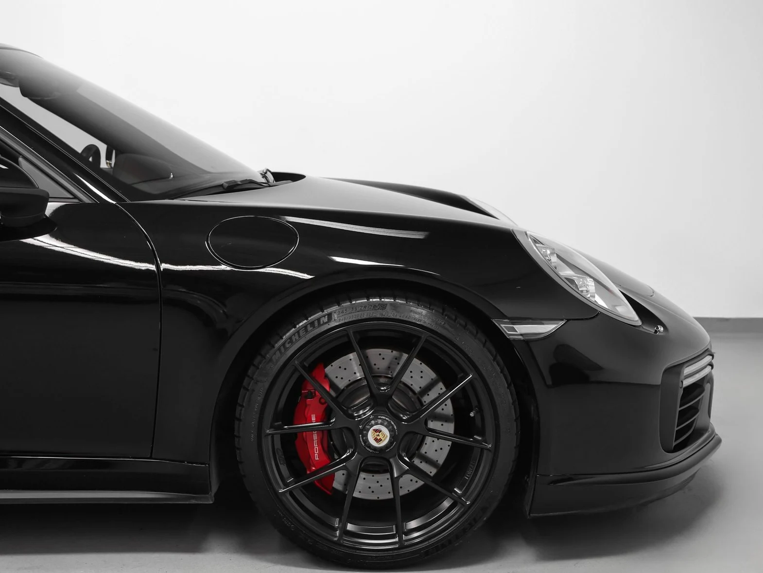 2018 Porsche 911 Turbo Cabriolet (991.2), 19/20