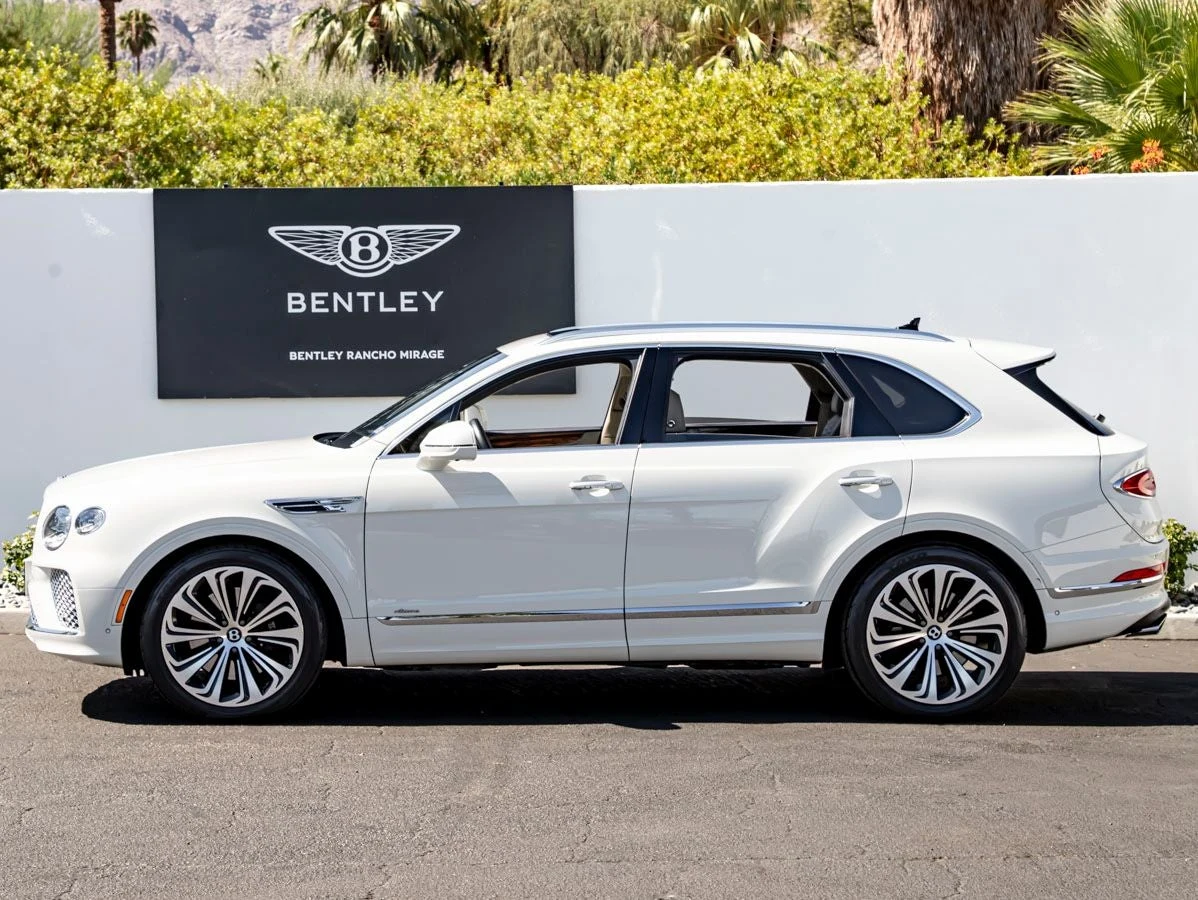 2024 Bentley Bentayga Azure V8, 5/20