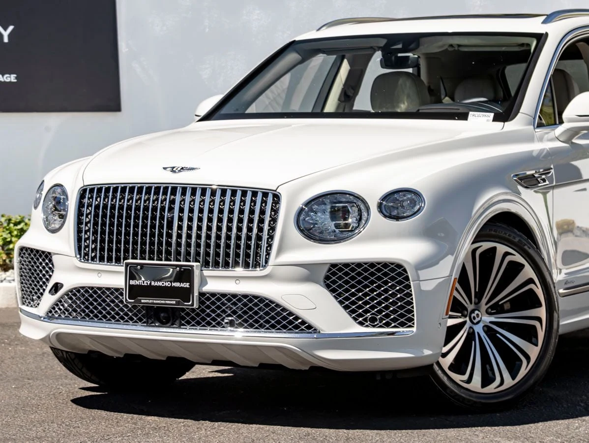 2024 Bentley Bentayga Azure V8, 8/20