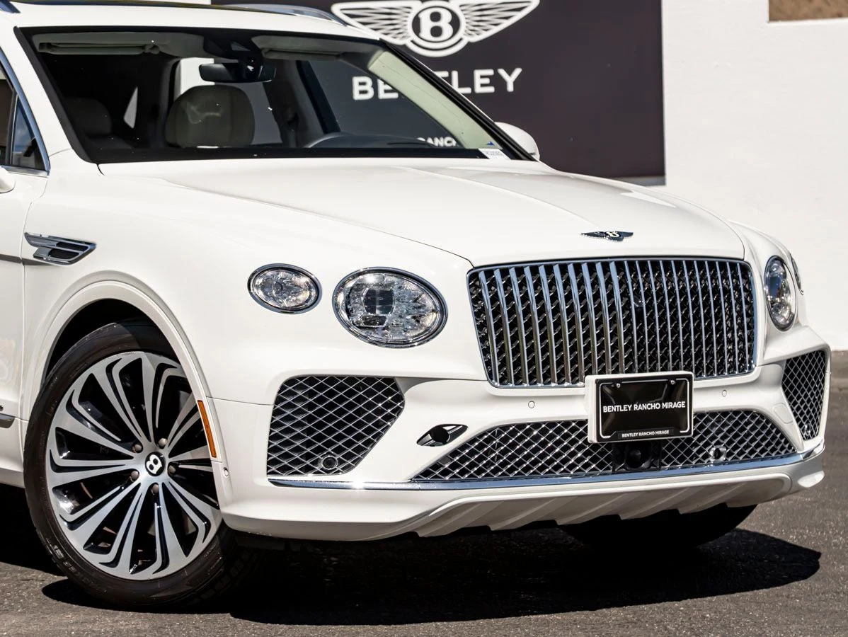 2024 Bentley Bentayga Azure V8, 10/20