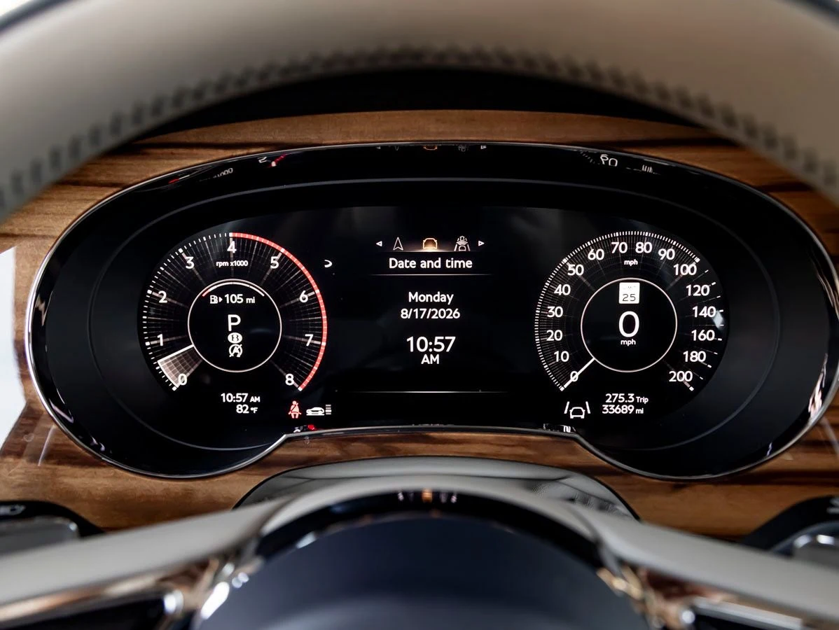 2024 Bentley Bentayga Azure V8, 20/20