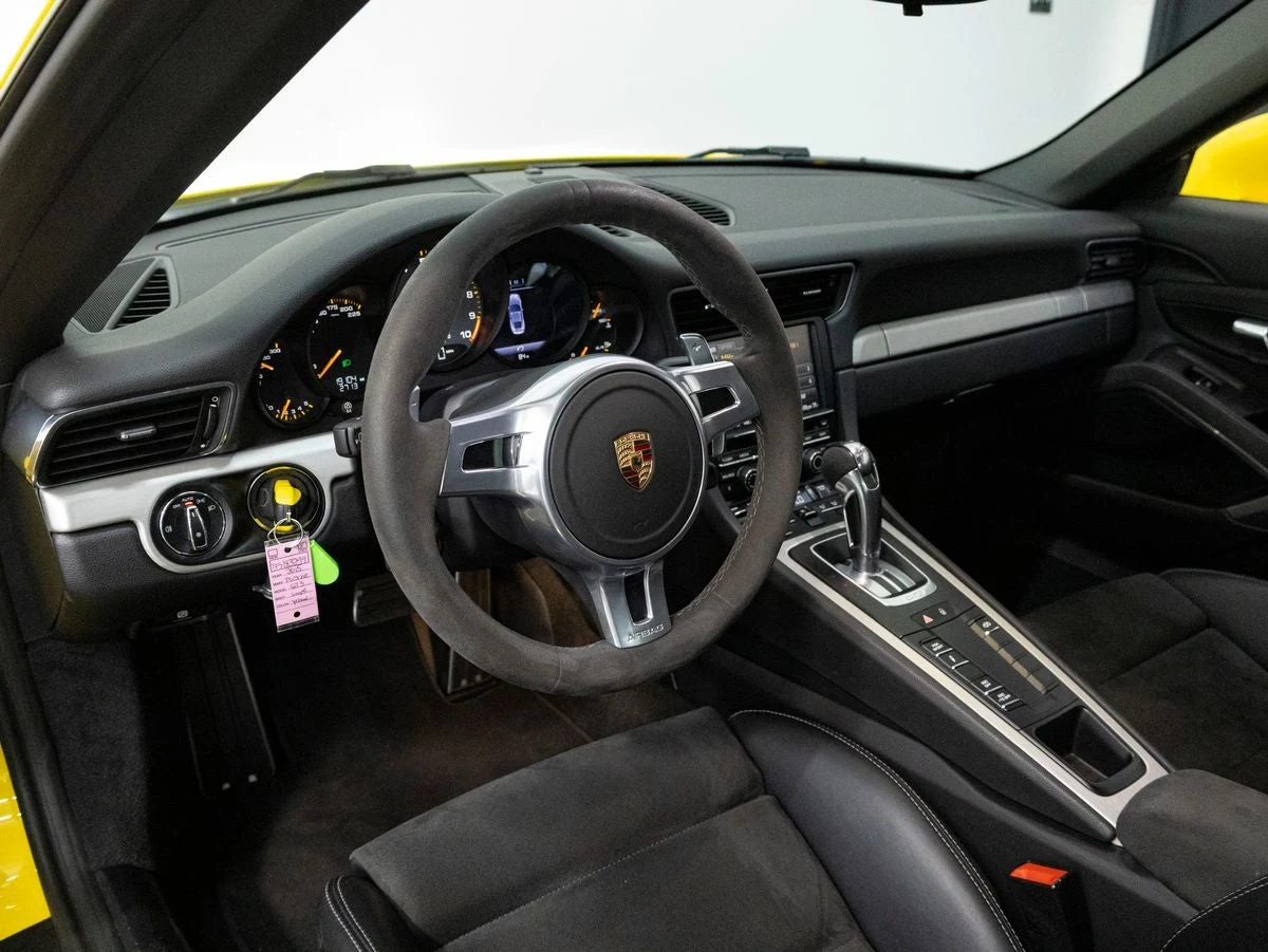 2015 Porsche 911 GT3 (991.1), 4/20