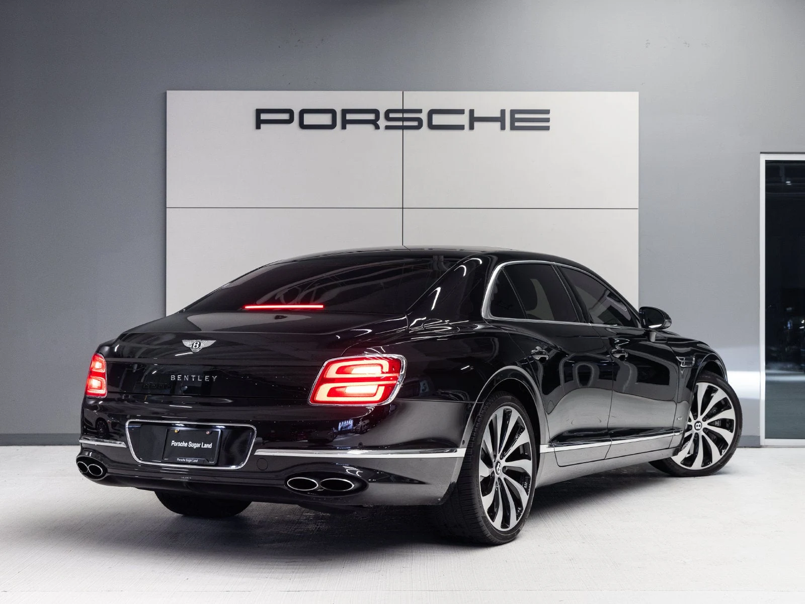 2022 Bentley Flying Spur V8 (3rd Generation), 7/20