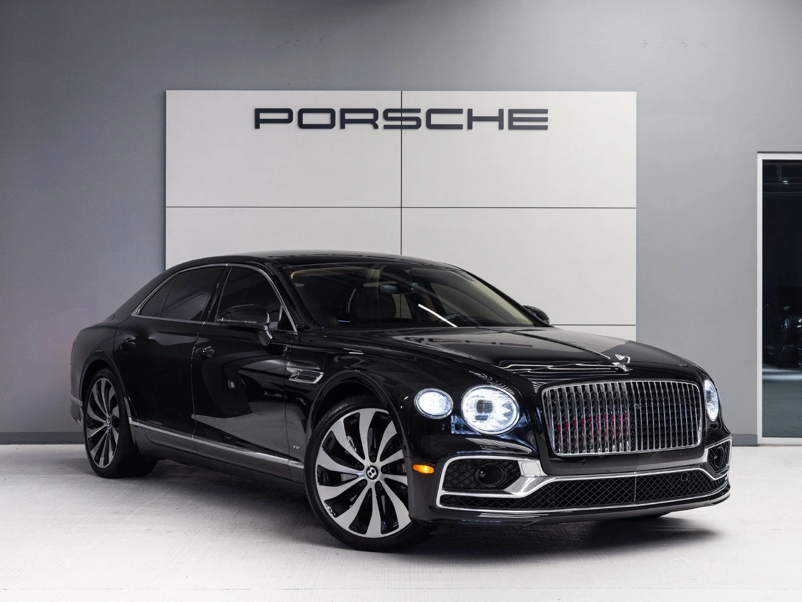 2022 Bentley Flying Spur V8 (3rd Generation), 9/20