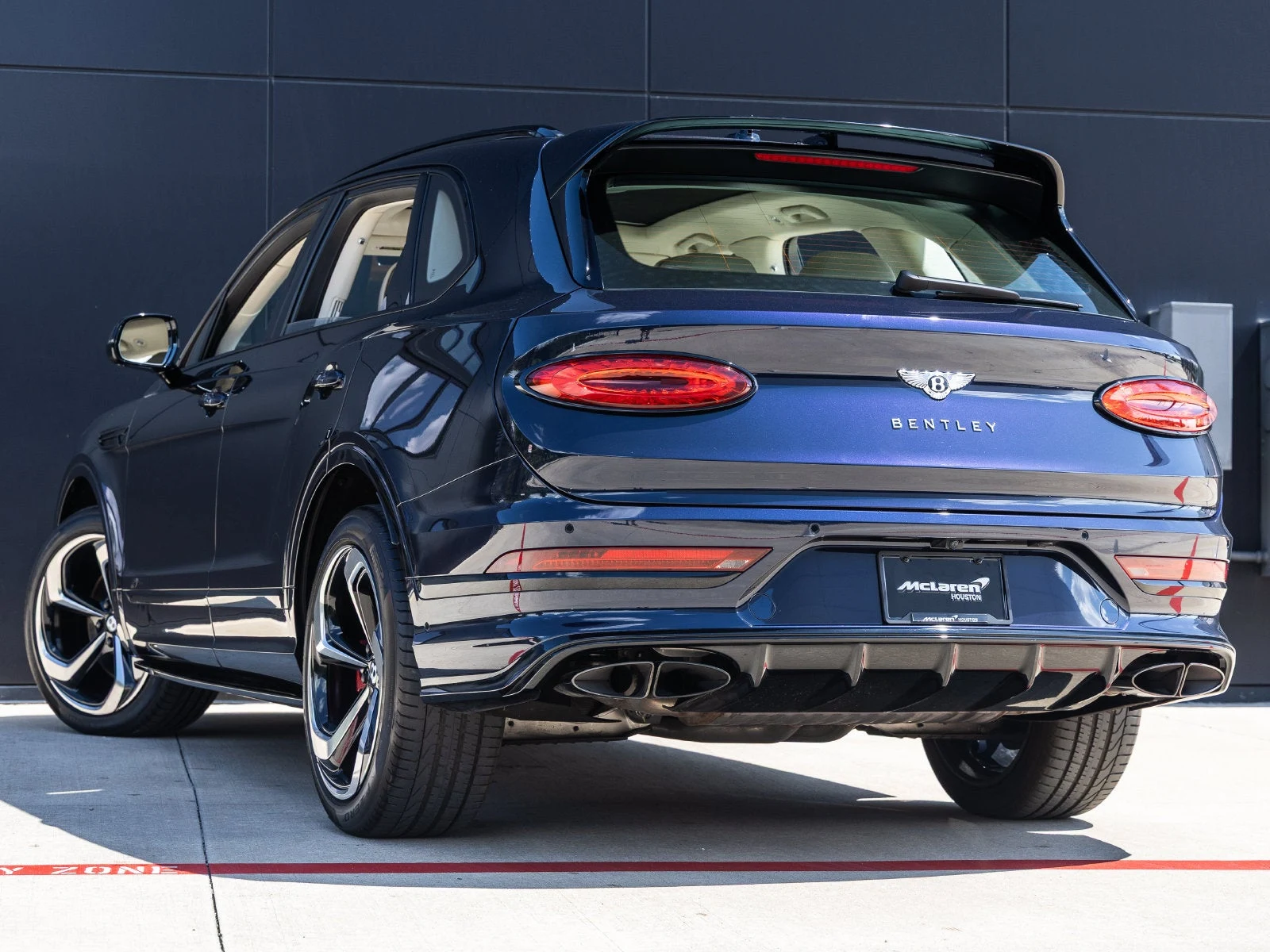 2023 Bentley Bentayga S, 6/20