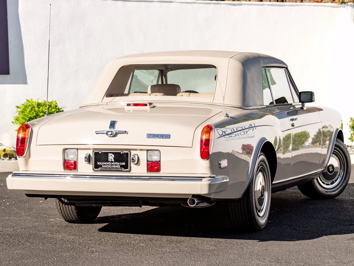1991 Rolls-Royce Corniche Convertible, 2/20